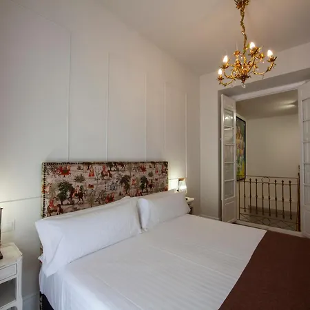 Pries Homes La Casa Azul * Malaga